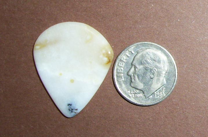 JZ22045 Polka Dot Agate