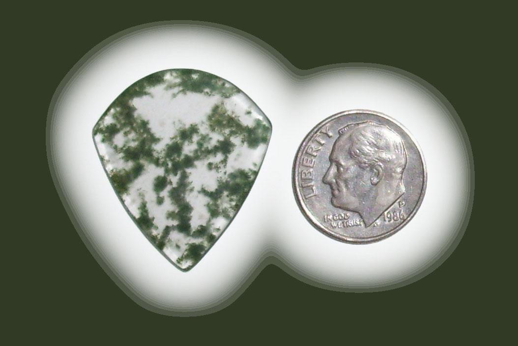 JZ42049 Green Moss Agate