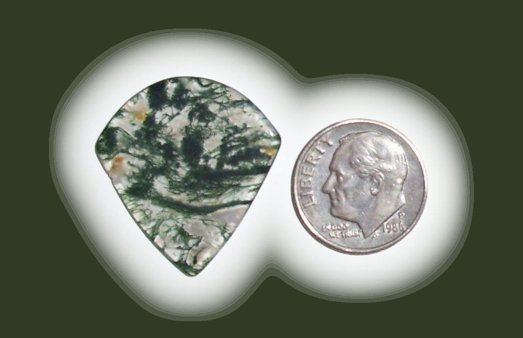 JZ42054 Green Moss Agate