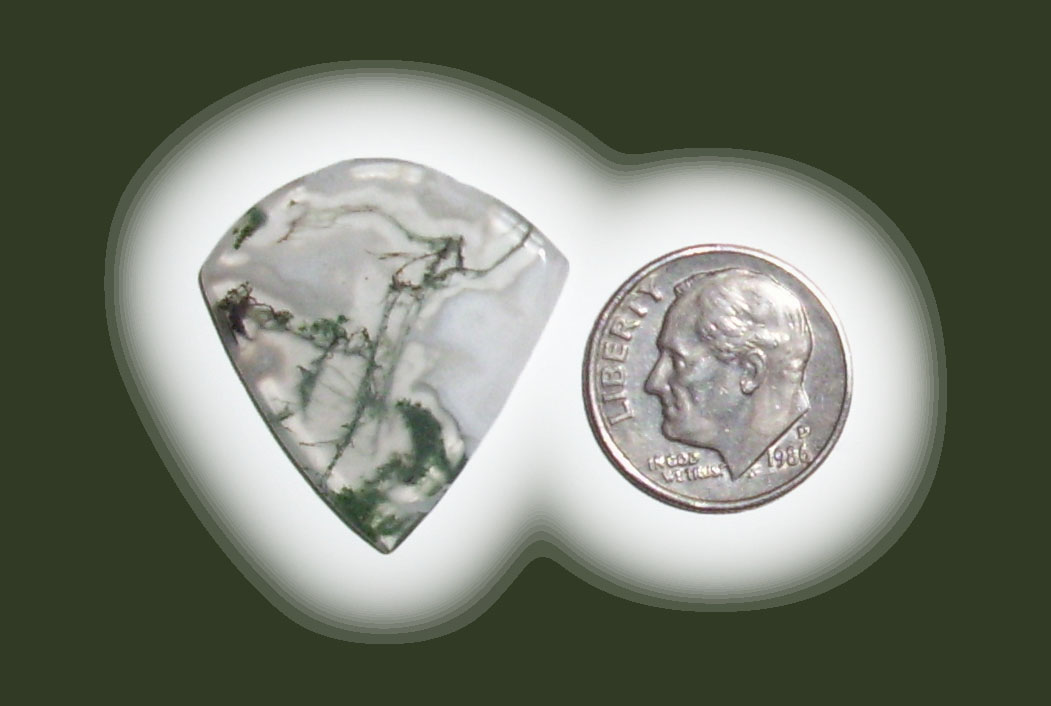 JZ42067 Green Moss Agate