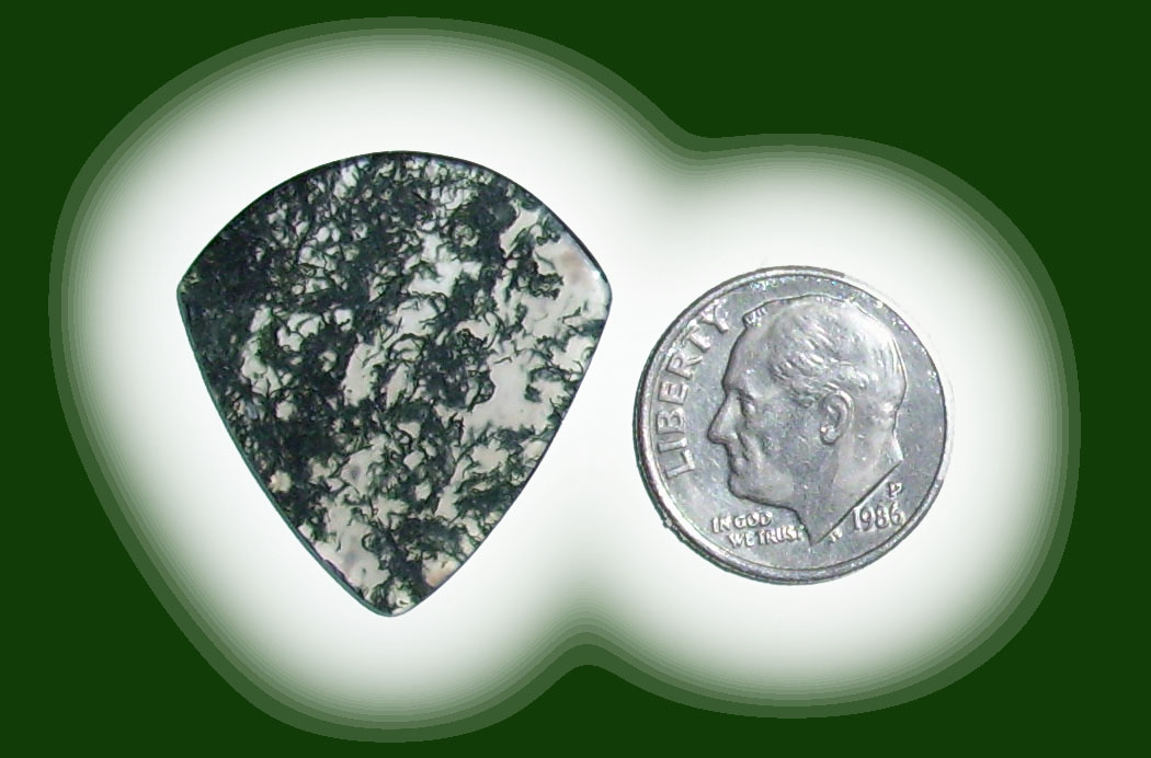 JZ42076 Green Moss Agate