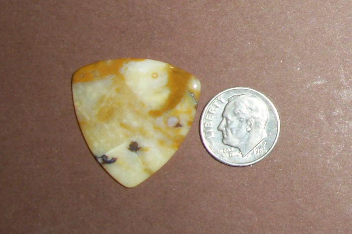 TA22009 Polka Dot Agate