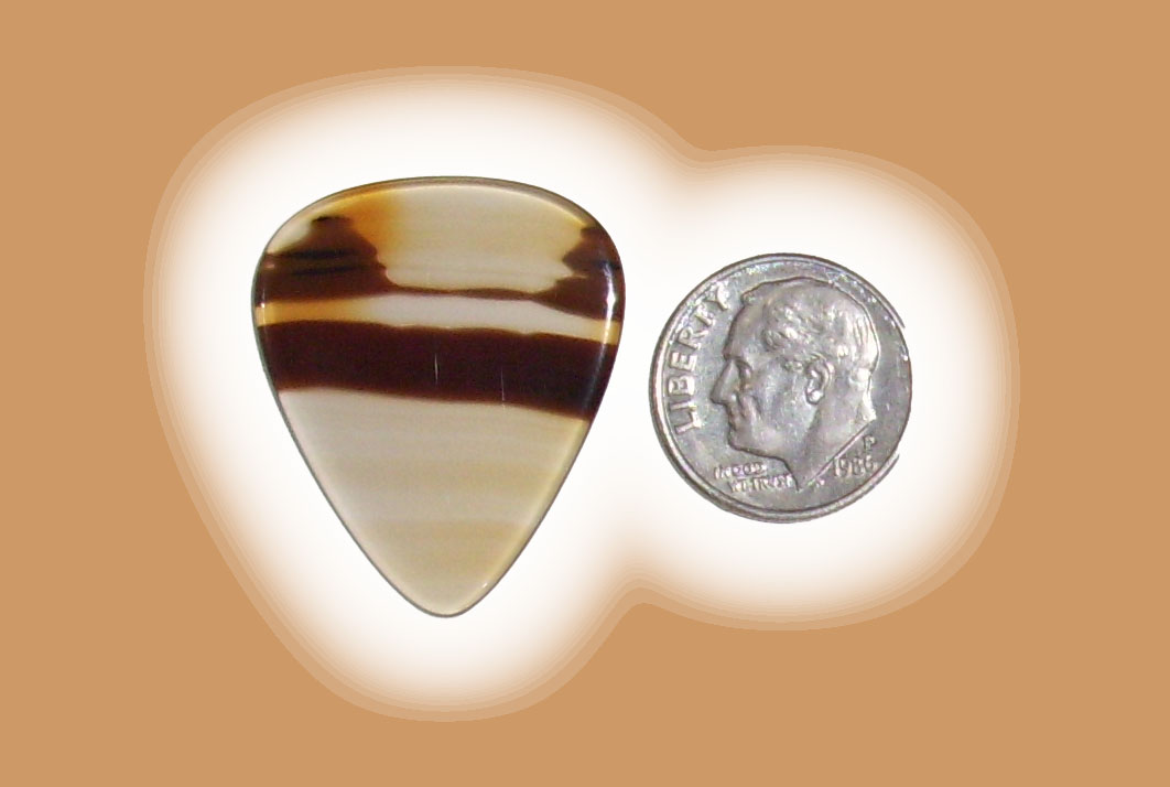 TD1123 Brazilian Agate