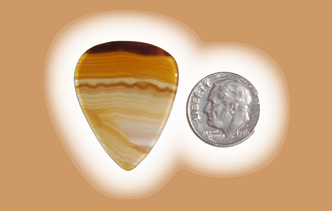 TD1182 Brazilian Agate