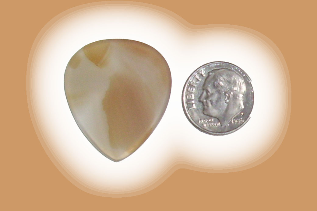 TD1224 Brazilian Agate