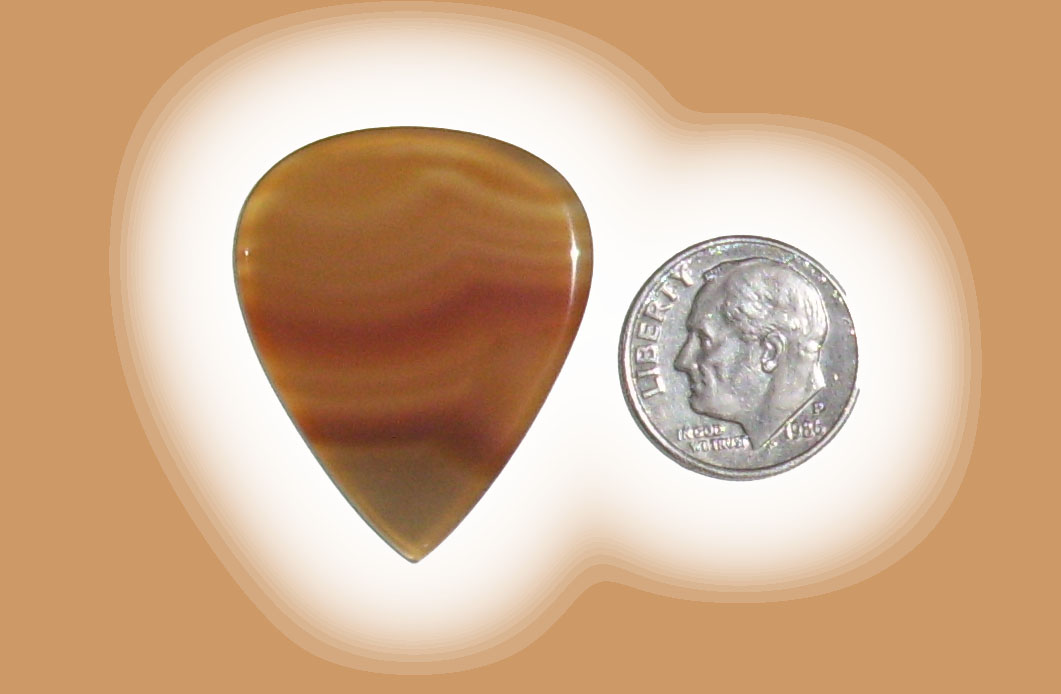 TD1322 Brazilian Agate