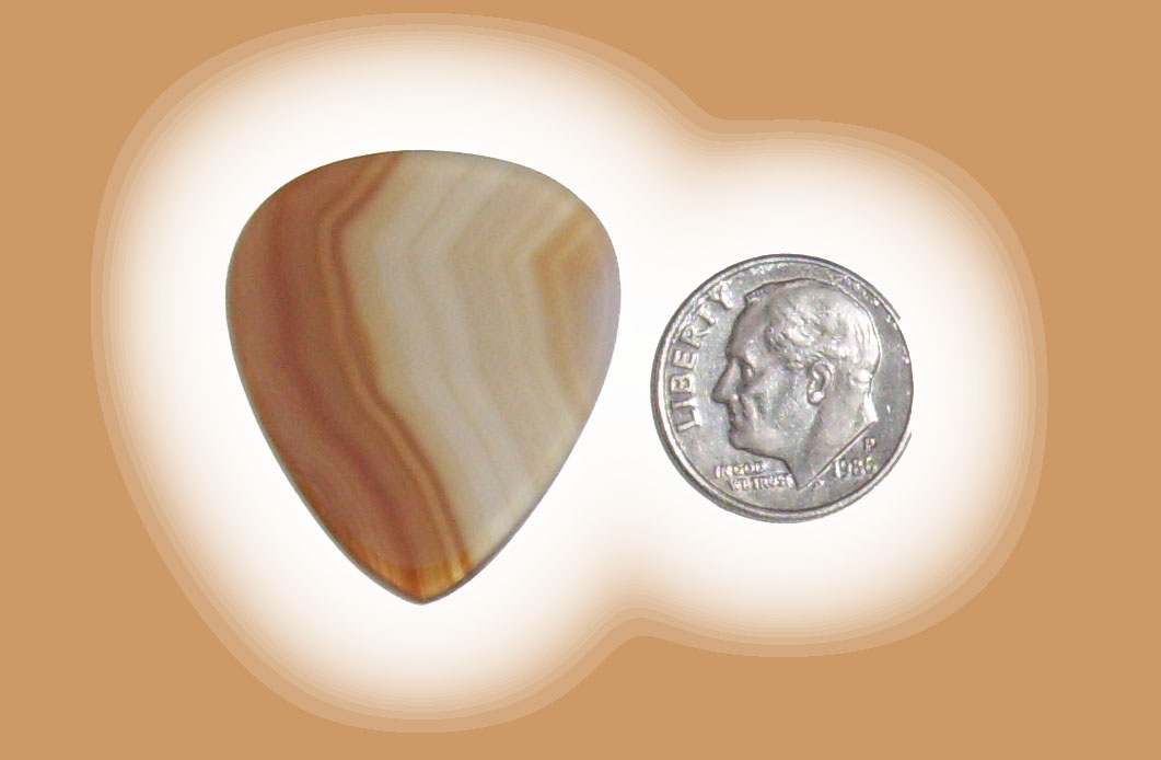 TD1368 Brazilian Agate