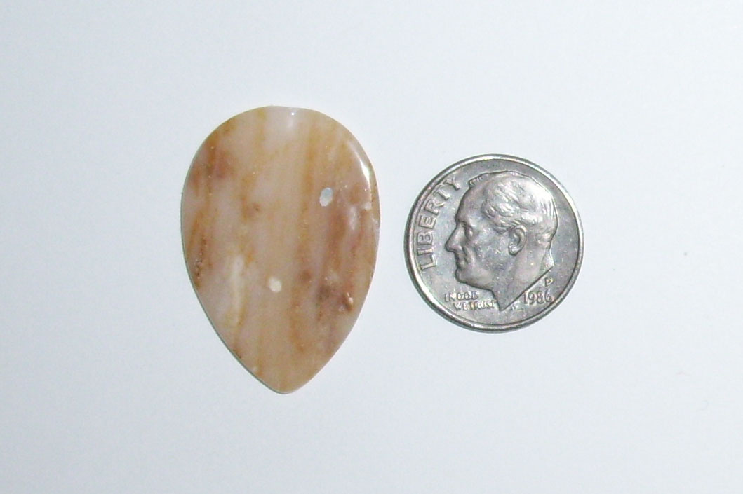 TR22035 Polka Dot Agate