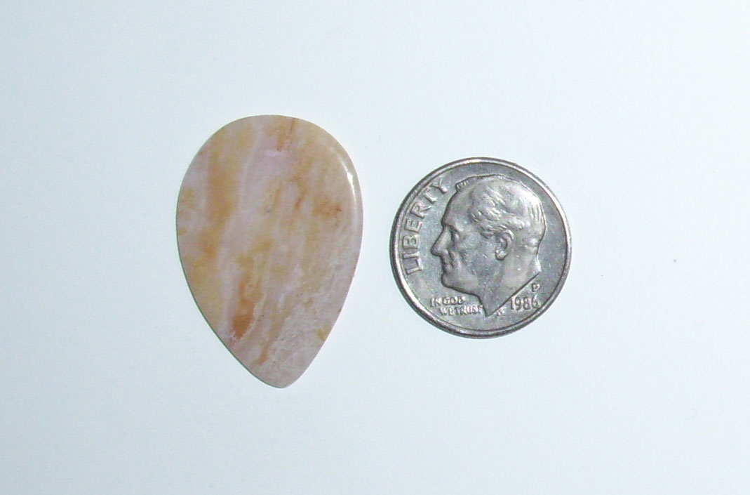 TR22044 Polka Dot Agate