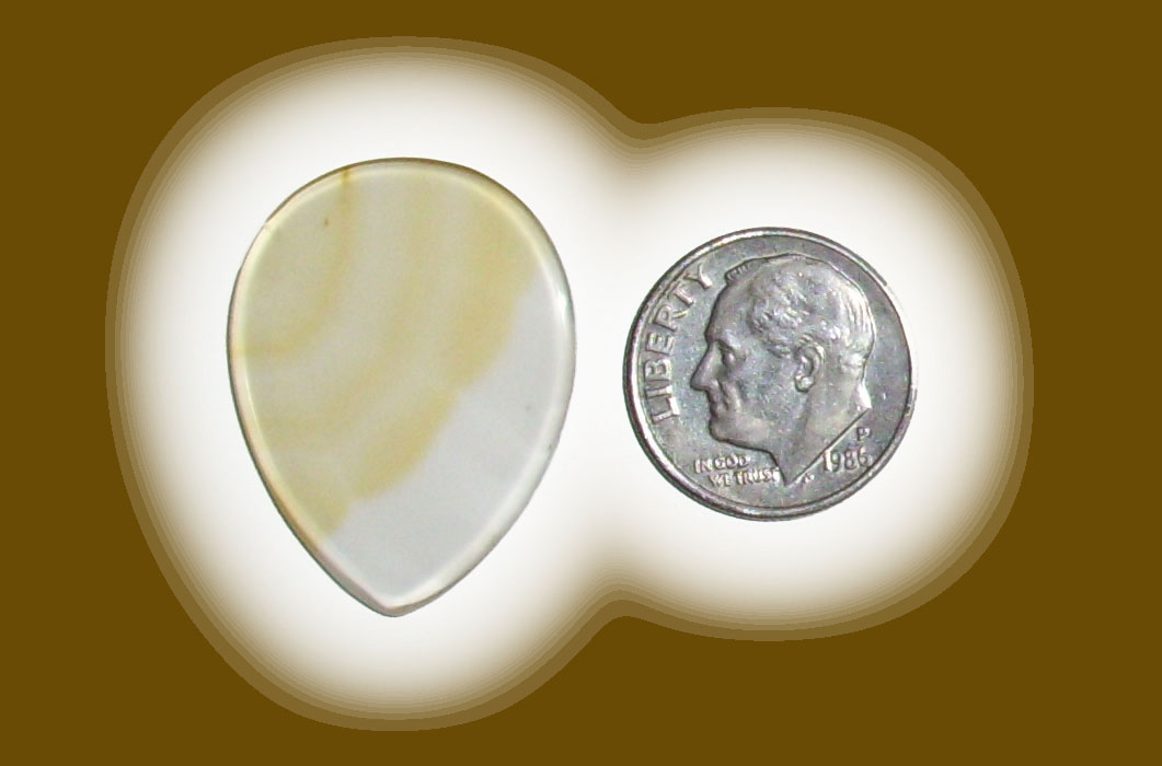 TR23037 Blackskin Agate