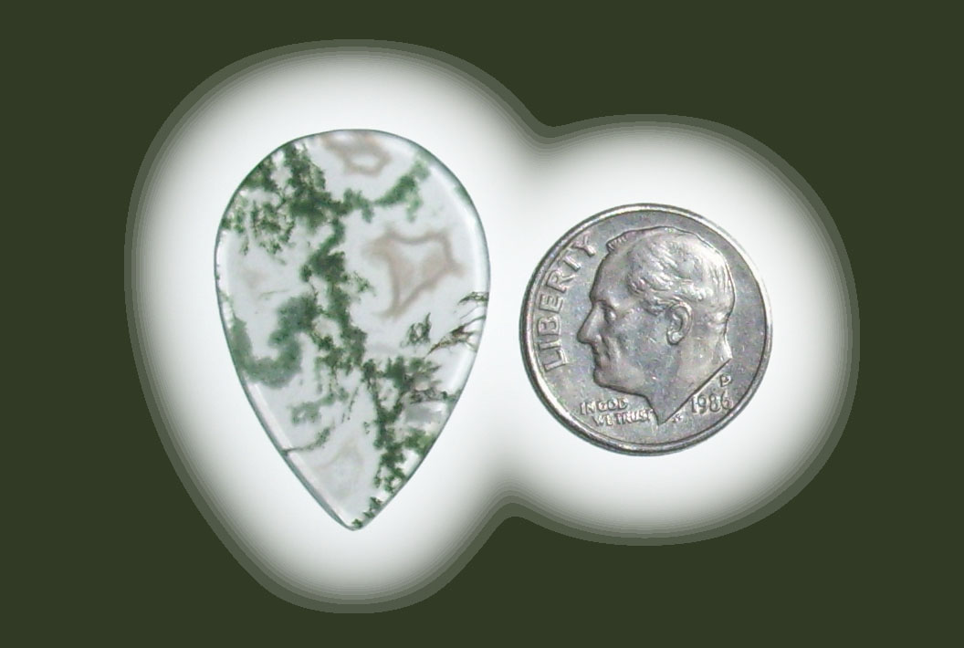 TR42020 Green Moss Agate