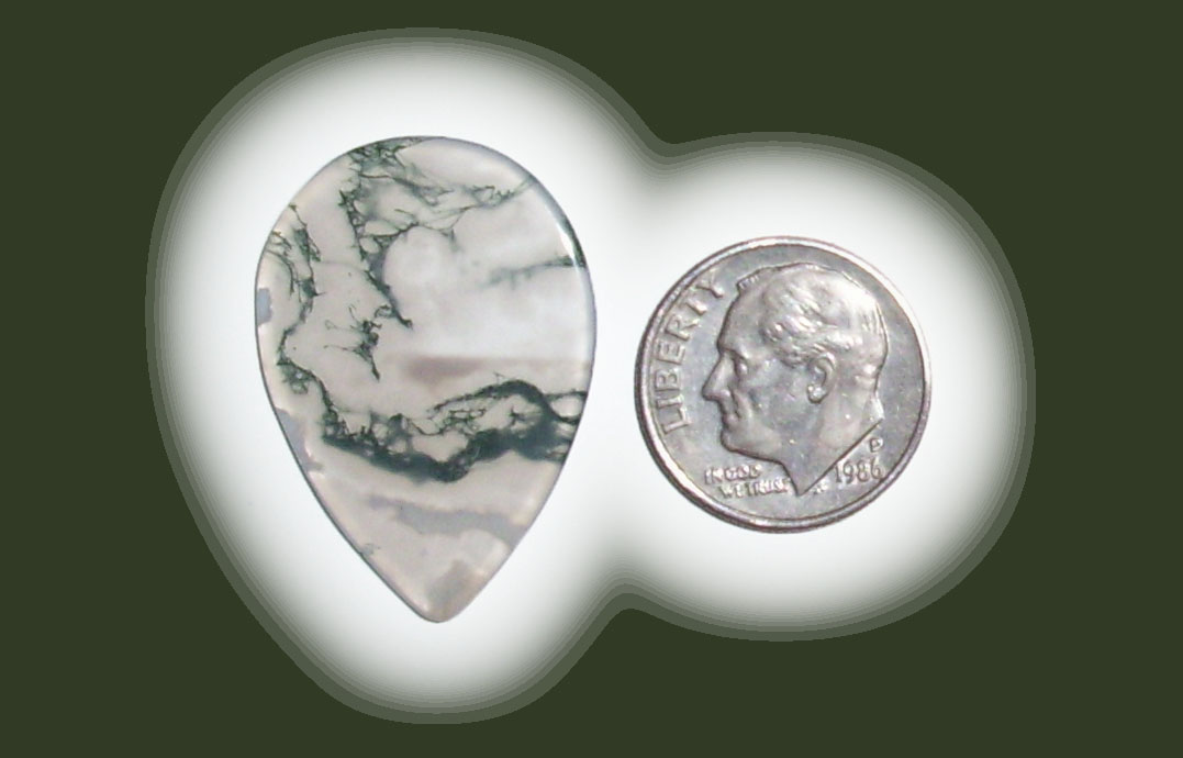 TR42022 Green Moss Agate